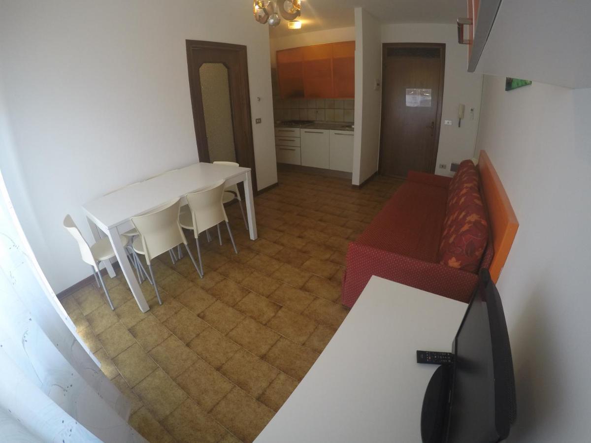 Residence Caorle Apartments - Agenzia Cocal Esterno foto